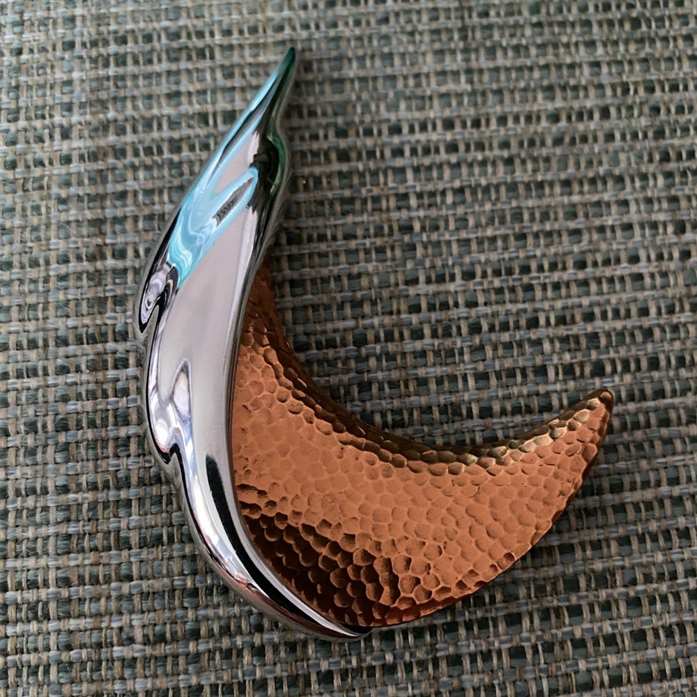 Vintage signed Monet Copper & silver tone modernist brooch pin 3” hammered large - Picture 2 of 6